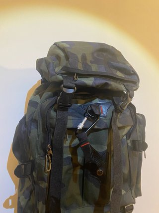 Mochila senderismo 80L camuflaje