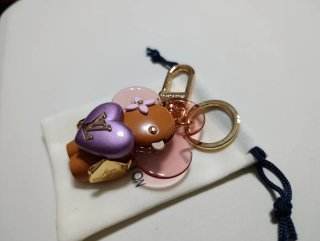 Llavero Corazón Louis Vuitton