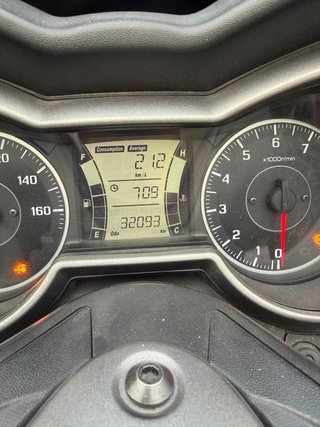 Yamaha Xmax 300 Marrón y Plata