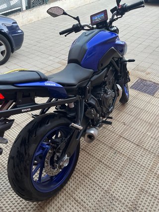 Yamaha MT-07 Naked Azul