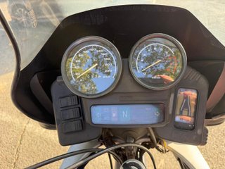 BMW R 1100 GS Roja y Negra