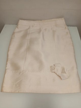 Traje de Purificación García color perla