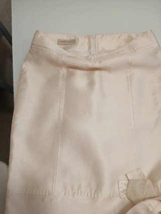 Traje de Purificación García color perla