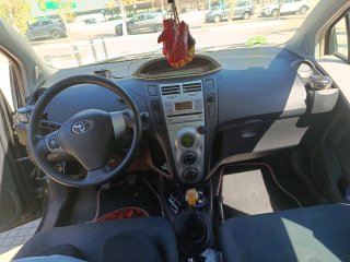 Toyota Yaris 2006