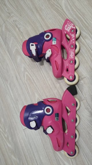 Patines en línea rosas y morados T28-30