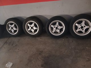 4 Llantas de aleación Ford