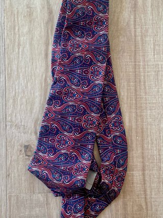 Cravatta uomo seta fantasia paisley blu e rosso