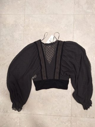 Blusa fiesta negra sin estrenar talla S