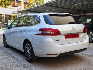 Peugeot 308 2016