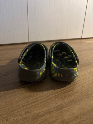 Crocs multicolor talla M