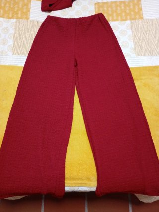 Conjunto camiseta y pantalón mujer rojo