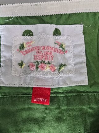 Top vintage verde con lunares blancos