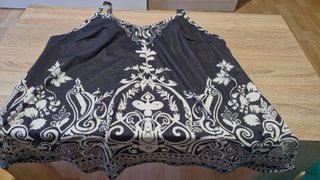 Camiseta tirantes estampada