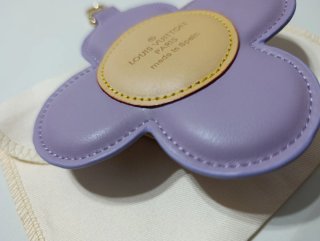 Llavero Louis vuitton piel Camel lavanda