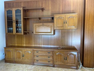 Mueble comedor clásico con vitrina