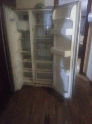 Nevera doble puerta con dispensador