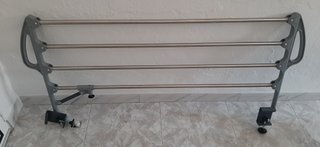 Barandilla cama articulada abatible