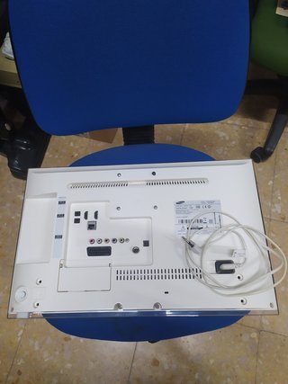 Televisor Samsung Blanco