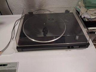 Tocadiscos Sanyo TP-389