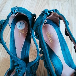 Sandalias de tacón Ezzio Ante Azul Turquesa