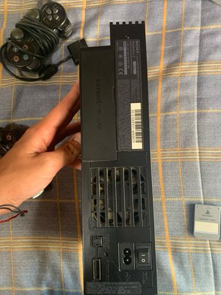 PlayStation 2 (PS2) + 2 Mandos + Memory Cards