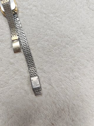 Reloj Casio Mujer Dorado y Plateado