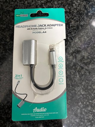 Adaptador Audio Jack 3.5mm iPhone