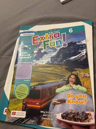 Libro mas cuadernillo de ingles 6º