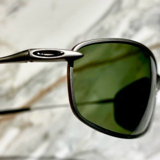 Gafas de Sol Oakley Whisker Original.