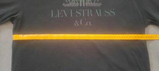 Camiseta Levi's Negra Logo Reflectante Talla L