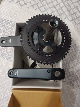 Bielas Shimano Ultegra.