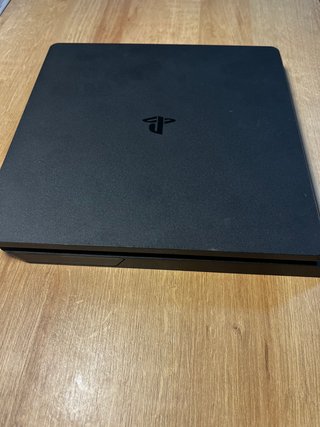 PS4 (PlayStation 4) Negra