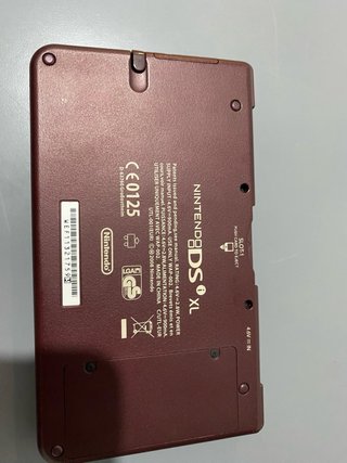 Nintendo DS XL Roja