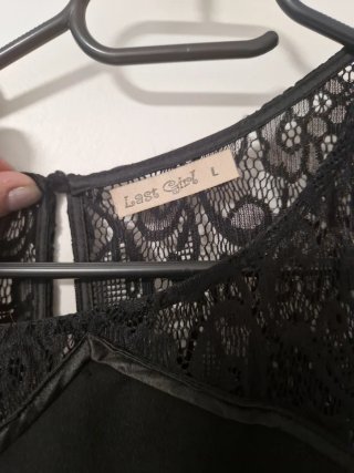 Vestido negro con encaje