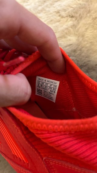 Zapatillas de fútbol Adidas rojas