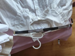 Camisa MNG bordada cuello babero, nueva