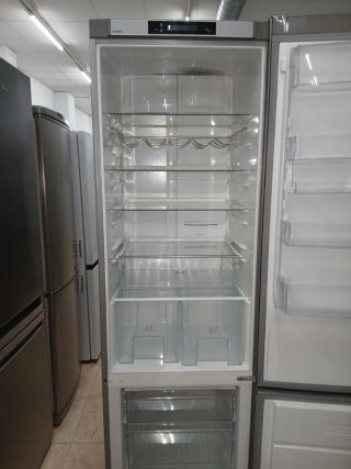 Nevera Electrolux