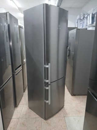 Nevera Electrolux