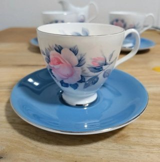 Juego de té Royal Albert porcelana flores