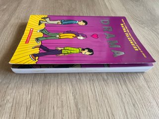 Drama: A Graphic Novel
