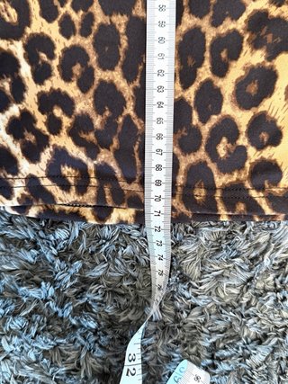 Camiseta Shein Leopardo Manga Larga Talla L