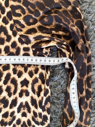 Camiseta Shein Leopardo Manga Larga Talla L