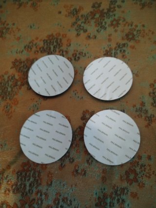 Cuatro emblemas BMW para las llantas o tapacubos