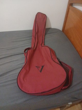 Guitarra Valencia