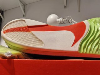 Nike ZoomX Dragonfly - Azul