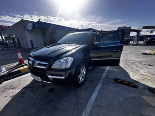 Mercedes-Benz  GL 2011