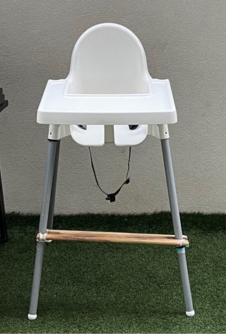 Trona IKEA blanca