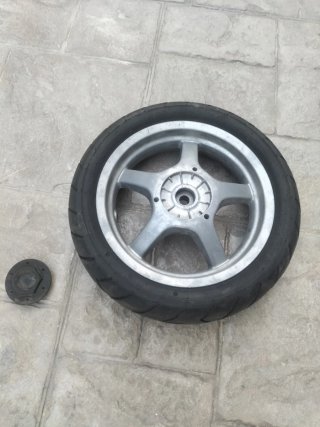 Rueda Piaggio 12"
