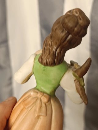 Figurina vintage donna Capodimonte
