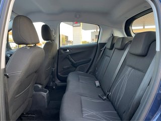 Peugeot 208 2013